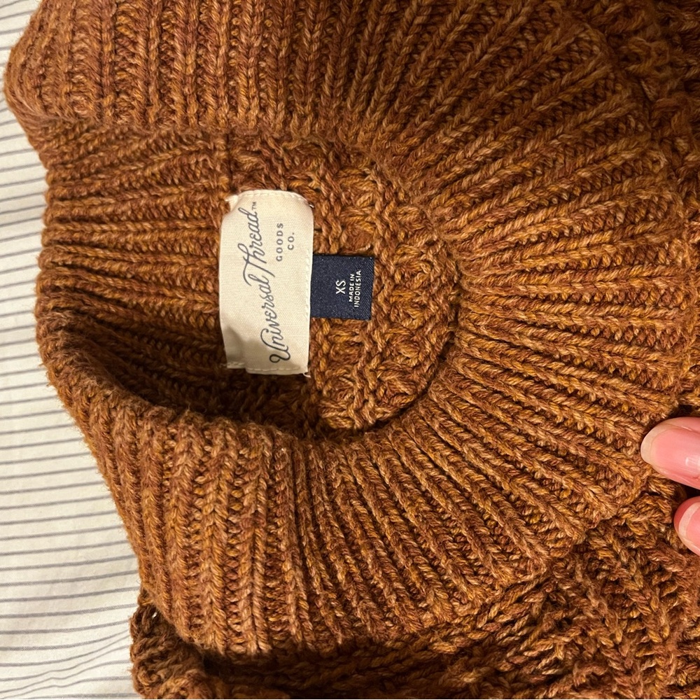 Universal Thread Chunky Knit Rust-Colored Sweater - Picture 2 of 4